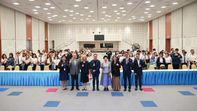 กิจกรรมอบรมในหัวข้อ “มือใหม่สร้างแบรนด์” ภายใต้โครงการ “Young Brand Communicators for Community Entreneurs 2568”