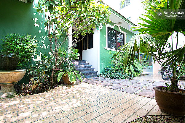 Phet Place Apartment