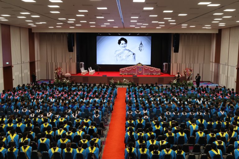 มหาวิทยาลัยสวนดุสิต ร่วมน้อมรำลึกในพระมหากรุณาธิคุณ สมเด็จพระนางเจ้าสิริกิติ์ พระบรมราชินีนาถ พระบรมราชชนนีพันปีหลวง