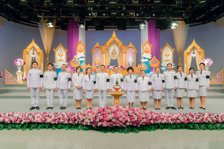 มหาวิทยาลัยสวนดุสิตร่วมบันทึกเทปถวายพระพรชัยมงคล